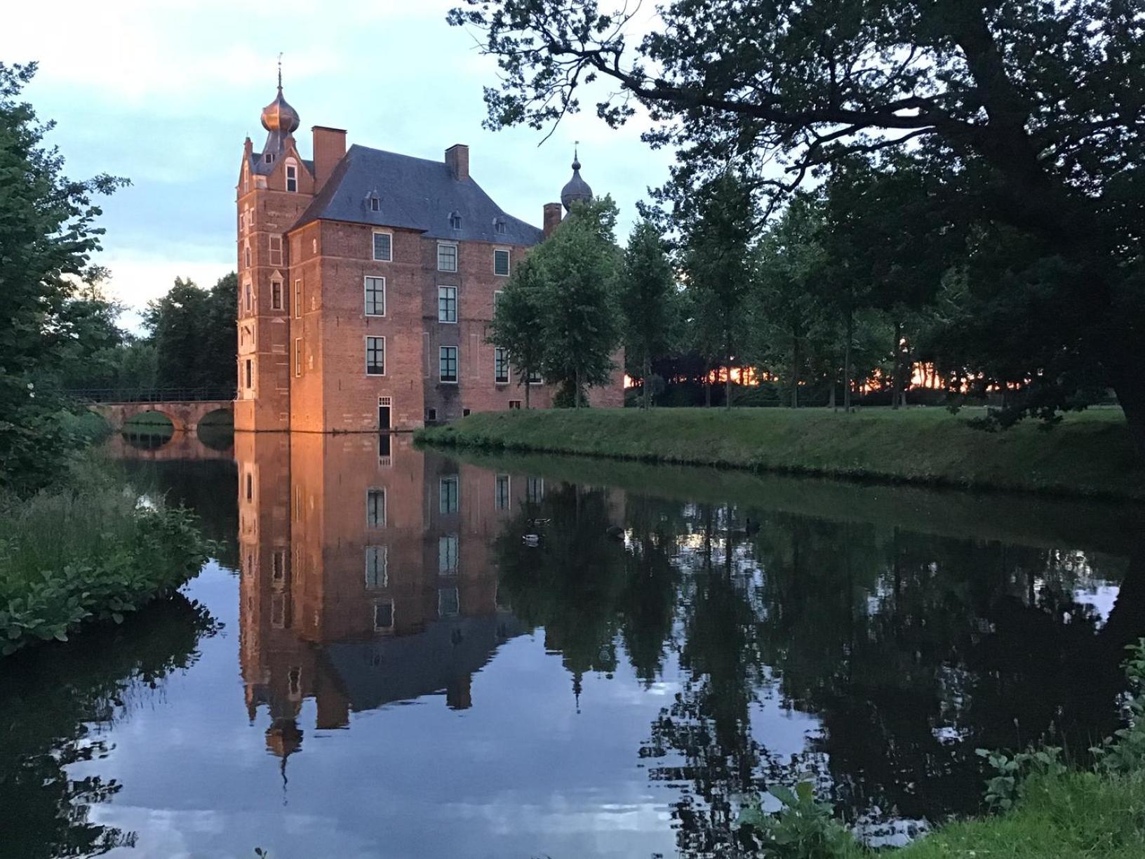 Dennenhuis Vaassen المظهر الخارجي الصورة
